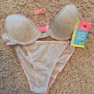 💕SALE 💕Cotton push up bra 32A & matching panties